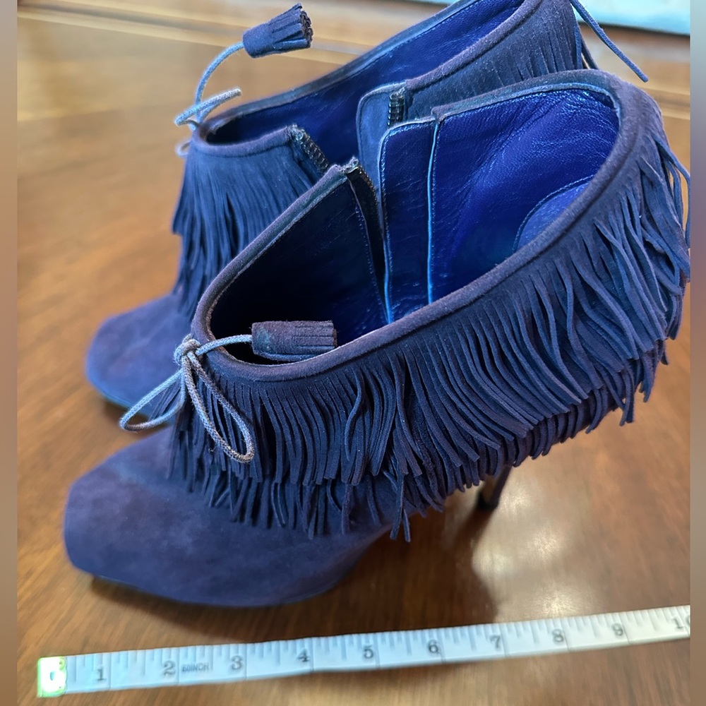 Manolo Blahnik Suede Fringe Ankle Booties | Peep Toe | Made in Italy | Size 38 - Picture 3 of 13